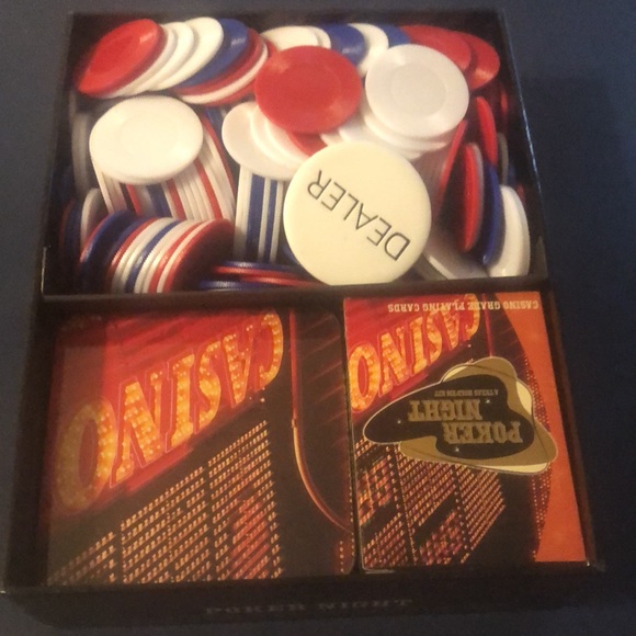 Poker night set - Picture 3 of 3